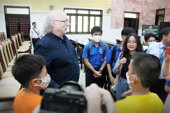 Giáo sư Nobel Vật lý 2016 'gợi ý' giới trẻ Việt Nam cách đoạt giải Nobel ảnh 12