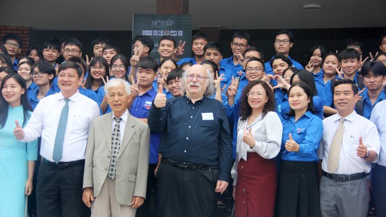 Giáo sư Nobel Vật lý 2016 'gợi ý' giới trẻ Việt Nam cách đoạt giải Nobel ảnh 9