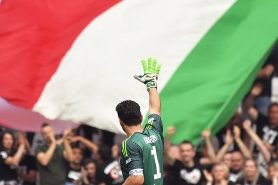 Chia tay Gianluigi Buffon, Juve giành Scudetto thứ 7 liên tiếp ảnh 4