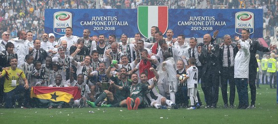 Chia tay Gianluigi Buffon, Juve giành Scudetto thứ 7 liên tiếp ảnh 9