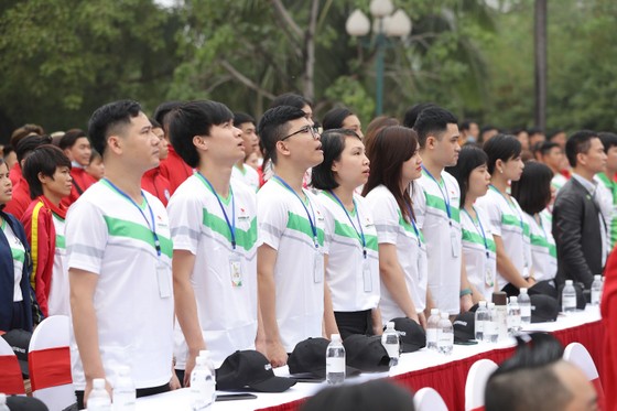 Herbalife Việt Nam đồng hành cùng Tổng Cục TDTT vinh danh VĐV, HLV tiêu biểu 2020 và tổ chức Ngày chạy Olympic vì sức khỏe toàn dân ảnh 2