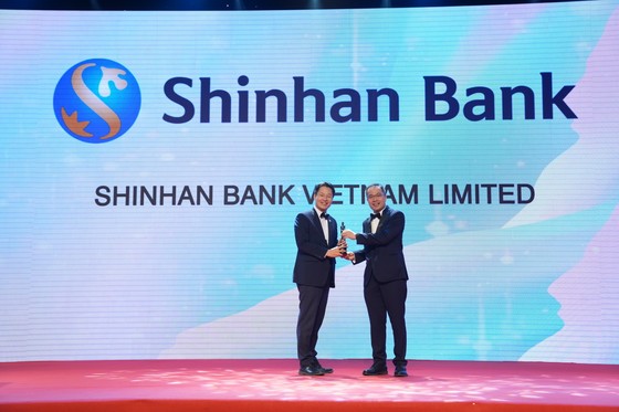 Ngân hàng Shinhan nhận giải thưởng “Nơi làm việc tốt nhất châu Á” lần thứ 4 liên tiếp