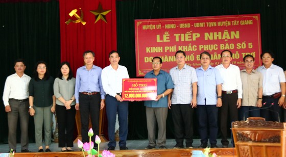 Đà Nẵng tài trợ cho Quảng Nam hơn 12 tỷ đồng khắc phục bão số 5 ảnh 4
