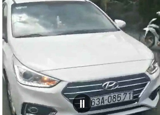Bắt 2 thanh niên đánh, cướp súng của cảnh sát hình sự tại Tiền Giang ảnh 2