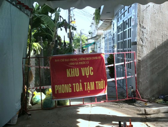 Long An phát hiện thêm nhiều trường hợp nghi mắc Covid-19 trong cộng đồng ảnh 1