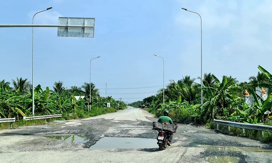 Tuyến tránh Cai Lậy cấm xe từ cầu Mỹ Thuận về TP Mỹ Tho ảnh 9