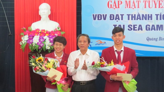 Quảng Bình: Vinh danh 2 vận động viên đạt Huy chương Vàng tại SEA Games 29 ảnh 1