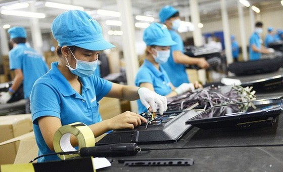 ADB dự báo tăng trưởng GDP Việt Nam năm 2021 đạt 6,7% ảnh 1