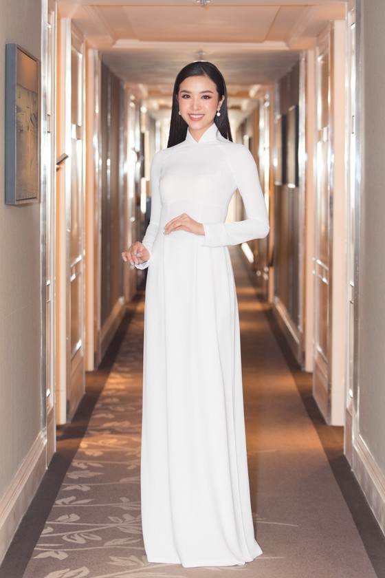 Dàn hoa hậu, á hậu khoe sắc áo dài trắng khởi động Hoa hậu Việt Nam​ 2020 ảnh 5