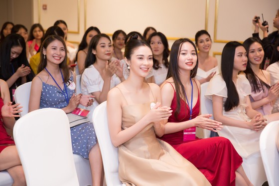 Dàn thí sinh 2000 lọt vào Bán kết Hoa Hậu Việt Nam 2020 ảnh 5