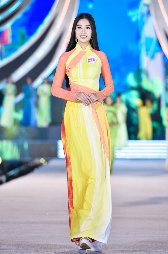 Hoa hậu Việt Nam 2020: Lộ diện Top 5 Người đẹp Biển ảnh 2