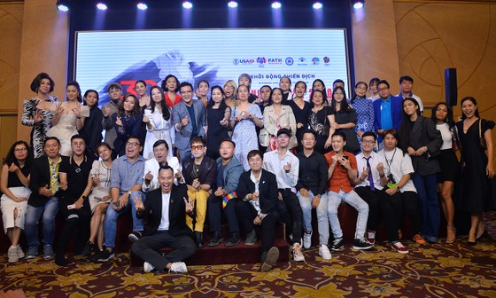 H'Hen Niê, Hồng Ánh đồng hành Chiến dịch “Cảm xúc 30 năm” ảnh 5