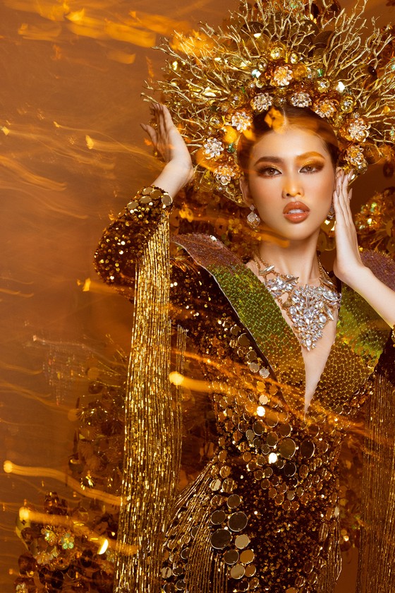 Á hậu Ngọc Thảo trình diễn quốc phục ấn tượng trên sân khấu Miss Grand International 2020 ảnh 6