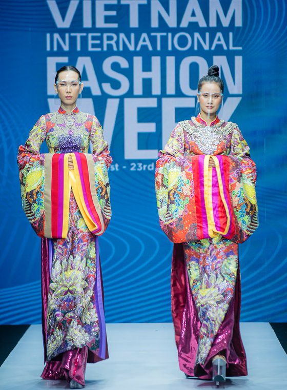 13 nhà thiết kế, thương hiệu thời trang tham gia Tuần lễ Thời trang Quốc tế Việt Nam 2021 ảnh 11