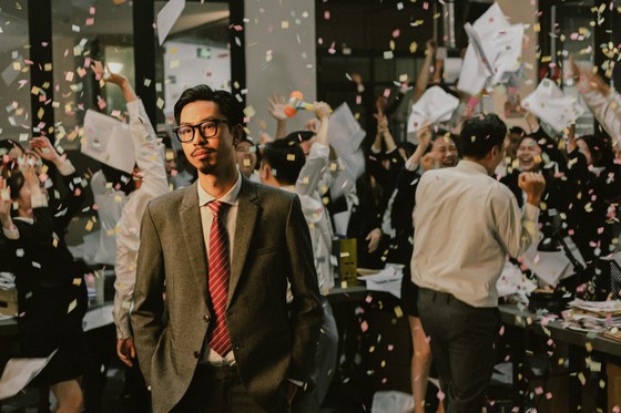 Đen lấy nước mắt những người con xa xứ với ca khúc “Mang tiền về cho mẹ” ảnh 2