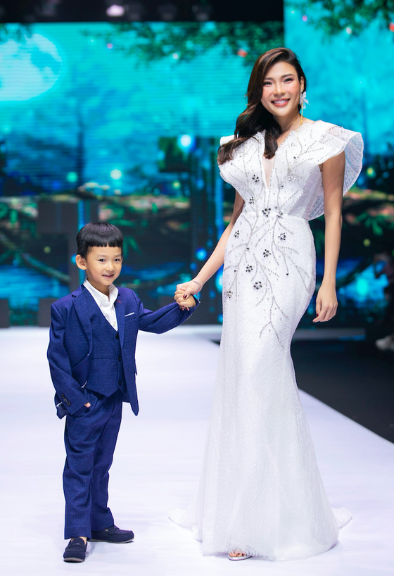 Ý nghĩa, mãn nhãn cùng Tuần lễ Thời trang trẻ em Việt Nam 2022 ảnh 18
