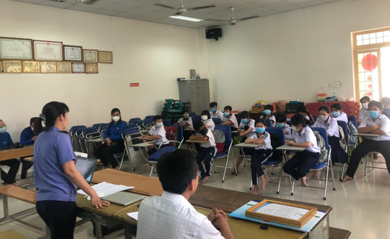 “Lớp học yêu thương” đến với 289 thiếu nhi có hoàn cảnh khó khăn ảnh 7