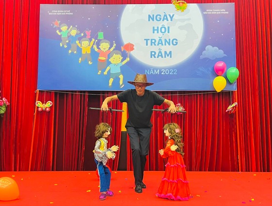 Vui nhộn 'Ngày hội trăng rằm 2022' ảnh 10