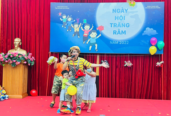 Vui nhộn 'Ngày hội trăng rằm 2022' ảnh 3