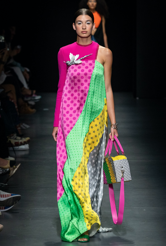 Thương hiệu thời trang Gen Z Việt đầu tiên ra mắt Milan Fashion Week 2023, tiếp tục được lên Vogue ảnh 6