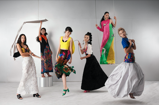 Thương hiệu thời trang Gen Z Việt đầu tiên ra mắt Milan Fashion Week 2023, tiếp tục được lên Vogue ảnh 1