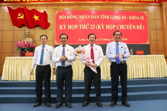 Ông Nguyễn Văn Út được bầu giữ chức Chủ tịch UBND tỉnh Long An ảnh 1
