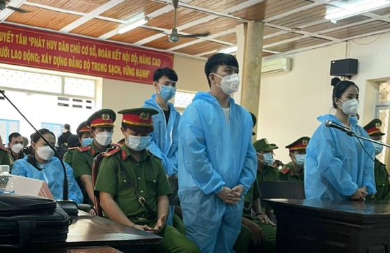 Tuyên phạt tử hình 4 bị cáo vận chuyển 34kg ma túy từ Campuchia về Việt Nam ảnh 1
