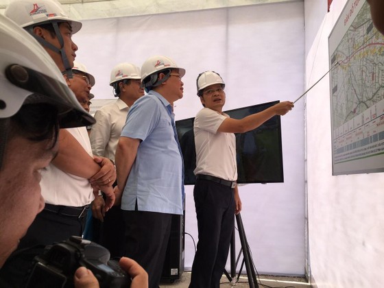  Phó Thủ tướng Vương Đình Huệ: Cao tốc Trung Lương- Mỹ Thuận đúng tiến độ là khả thi ảnh 3