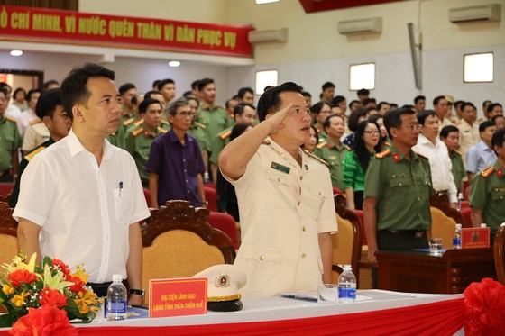 Phòng Cảnh vệ miền Trung được Thủ tướng Chính phủ tặng bằng khen ảnh 2