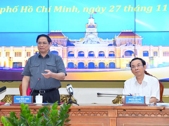 Thủ tướng Phạm Minh Chính làm việc, gỡ khó cho TPHCM về giải ngân vốn đầu tư công ảnh 2