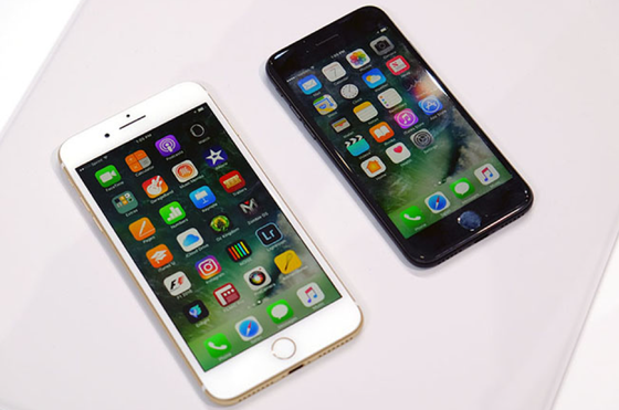 iPhone 6S, iPhone 7 Plus tiếp tục giảm giá ảnh 2