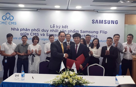 CMS trở thành nhà phân phối sản phẩm Samsung Flip tại Việt Nam ảnh 1