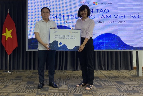 Microsoft Việt Nam đồng hành “Kiến tạo môi trường làm việc số” với các cơ quan báo chí TPHCM ảnh 1
