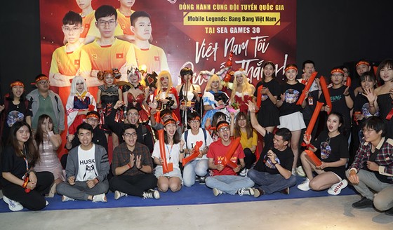 Đội tuyển Mobile Legends: Bang Bang Việt Nam vào Bán kết nội dung eSports ảnh 2