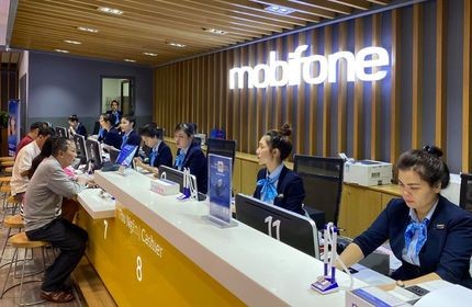 MobiFone nằm trong top 10 doanh nghiệp uy tín ngành Công nghệ thông tin - Viễn thông ảnh 1