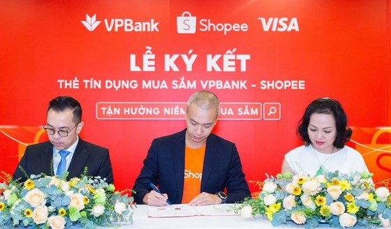 Shopee hợp tác cùng VPBank và Visa ra mắt thẻ tín dụng VPBank - Shopee ảnh 1
