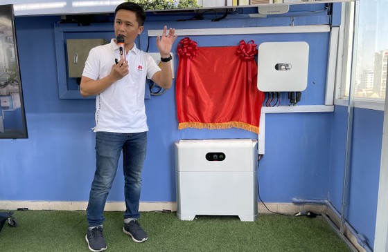Huawei ra mắt dự án điện mặt trời áp mái hộ gia đình sử dụng bộ lưu trữ thông minh ảnh 1