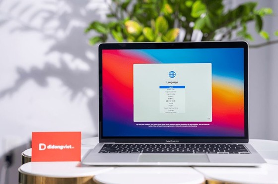 MacBook Air M1 2020 giảm giá dưới 24 triệu đồng ảnh 1
