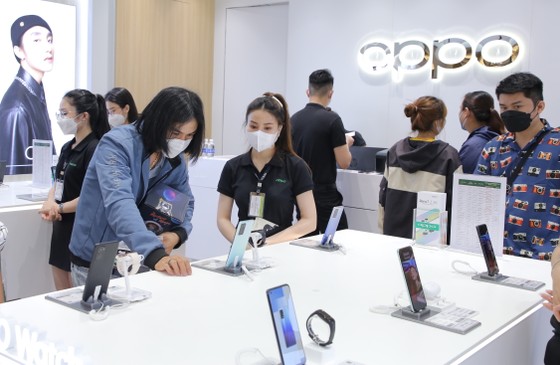 OPPO ra mắt chuỗi OPPO Experience Store trên toàn quốc trong tháng 4-2022  ​ ảnh 1