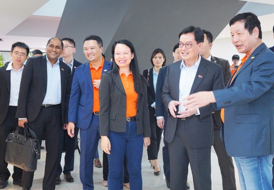 Phó Thủ tướng Singapore thăm khu campus FPT Software, thúc đẩy đầu tư vào Việt Nam ảnh 1