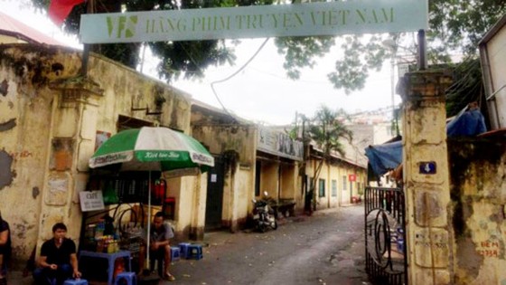 Thứ trưởng Huỳnh Vĩnh Ái: Đất hãng phim chỉ để làm phim, không được xây nhà hàng, khách sạn! ảnh 1