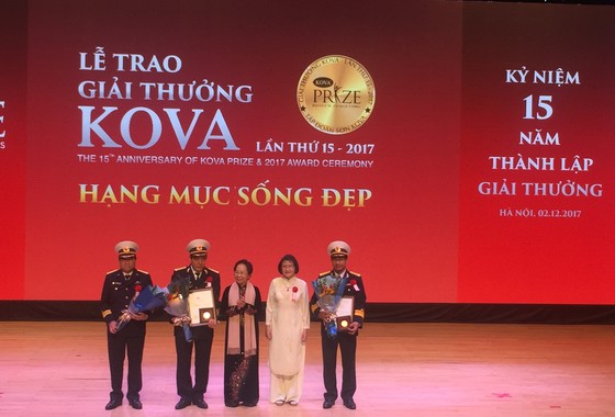 17 tập thể và cá nhân được trao tặng giải thưởng Kova 2017 ảnh 3
