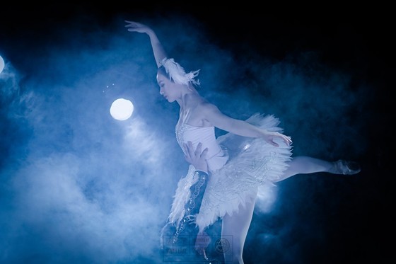 Đẹp ngỡ ngàng vở ballet Hồ Thiên Nga của nghệ sĩ Việt ảnh 3