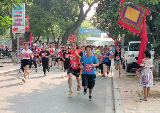 Hơn 160 VĐV tham dự Giải chạy báo Hà Nội mới mở rộng 2019
