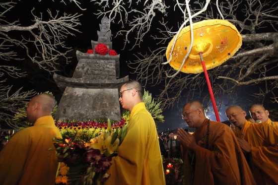 Đại lễ tưởng niệm 711 năm Đức Vua - Phật Hoàng Trần Nhân Tông nhập Niết Bàn ảnh 2
