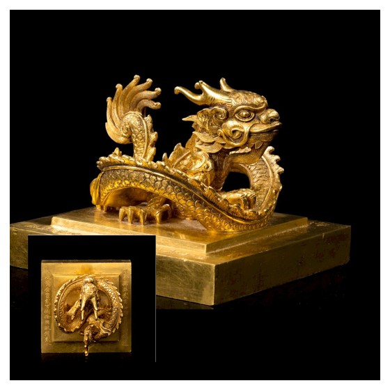 Ấn vàng đúc năm 1823 triều Minh Mạng (1820-1841) được đưa ra đấu giá. Ảnh: Millon.com