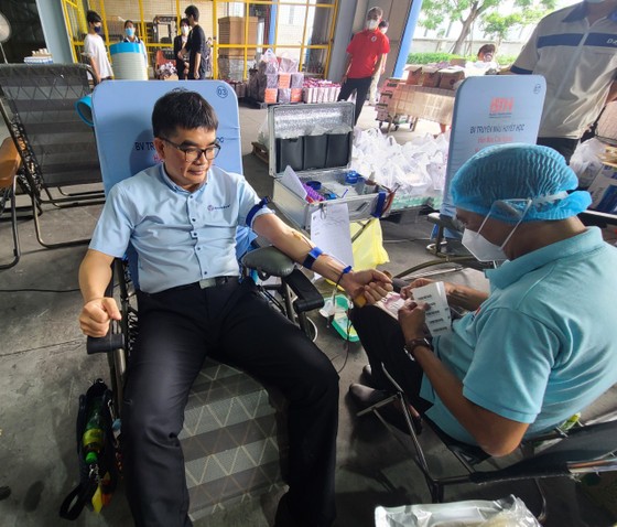 越南台商聯合總會-新順分會   首次在越南舉辦慈善損血活動 ảnh 1