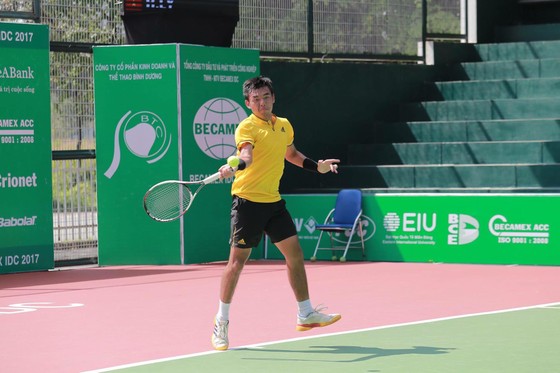 Lý Hoàng Nam chia tay giải Hong Kong với 6 điểm ATP. 