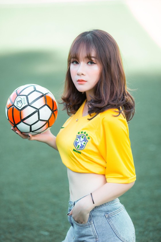 Ngọc Anh trong trang phục đội tuyển Brazil. 