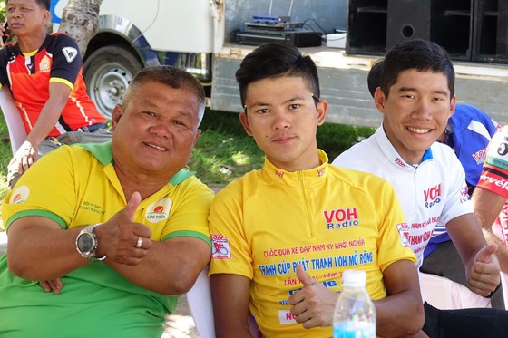 Giải xe đạp Nam Kỳ Khởi Nghĩa 2018: Lê Nguyệt Minh bất ngờ thắng chặng leo đèo ảnh 2